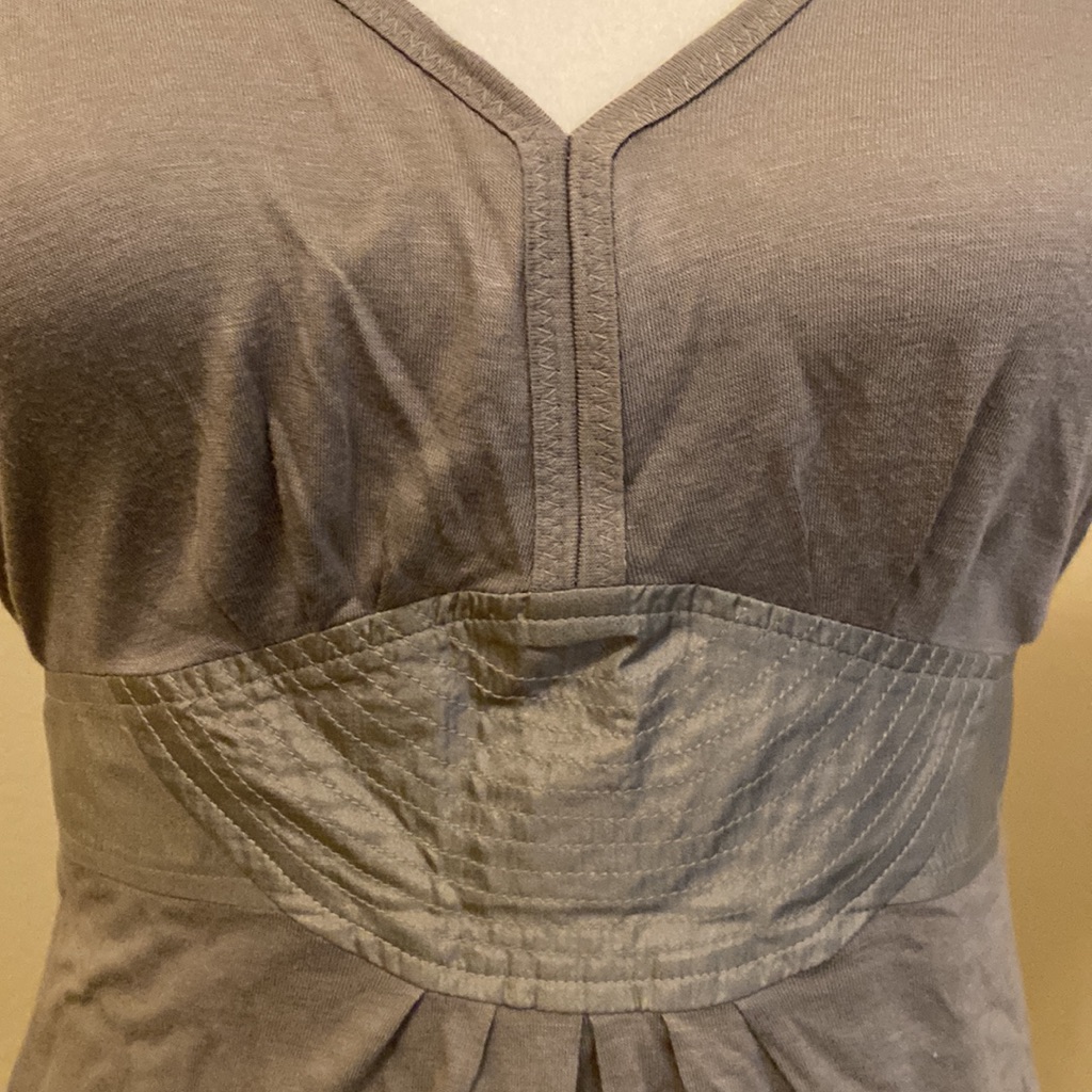 Banana Republic Women’s Small Top Gray Silk Shirt